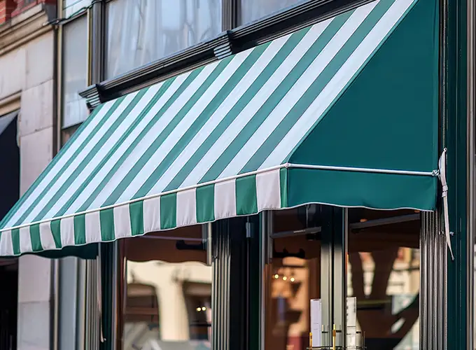 Stylish Outdoor Canopies for Patios & Decks in Clinton County