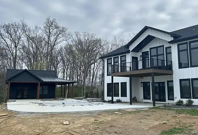 Germantown Seamless Guttering - lakeside pool house and home project - project gallery - Clinton County, IL