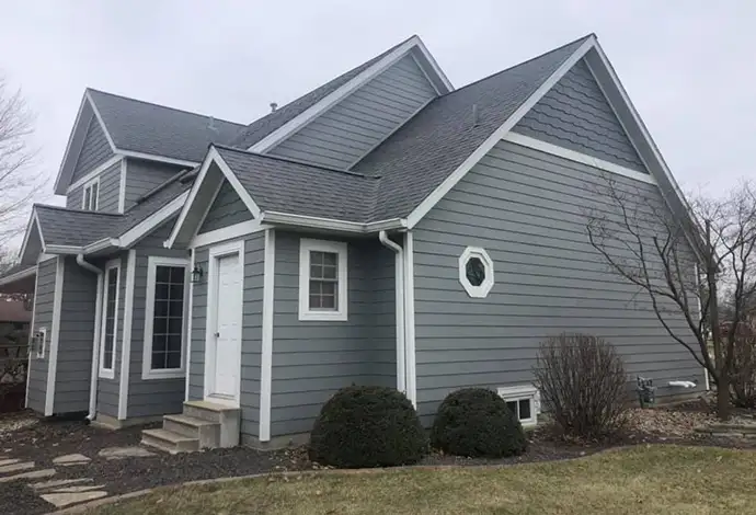 Germantown Seamless Guttering & Siding Inc. - recent projects residential home - Clinton County, IL